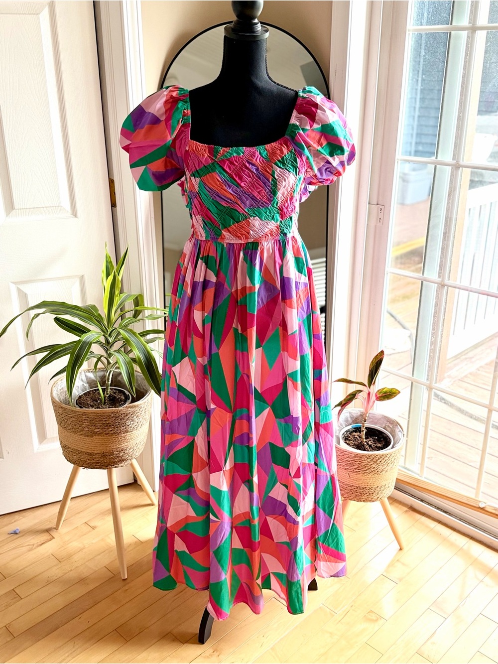 PEACH LOVE | Geometric Maxi Dress